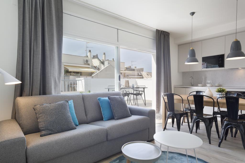 Sitges Group Calm Beach Bagian luar foto
