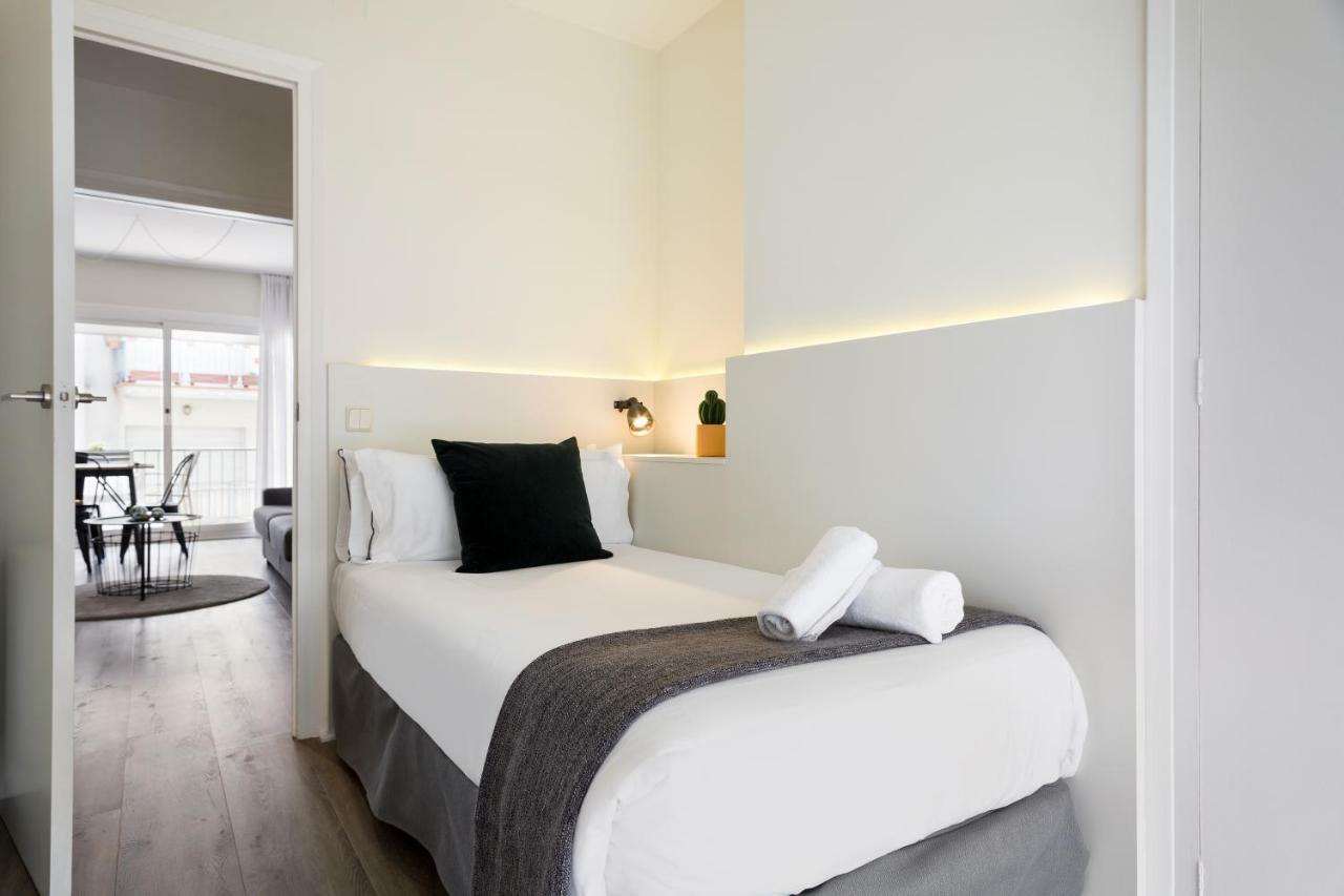 Sitges Group Calm Beach Bagian luar foto